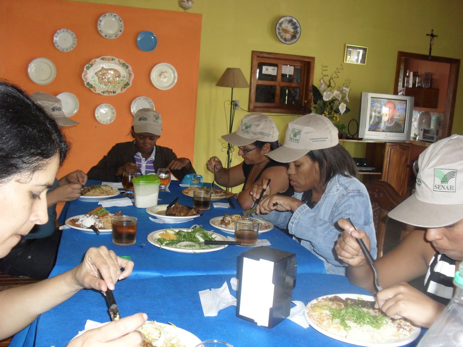 ACAPEB REALIZA CURSO DE DOCES