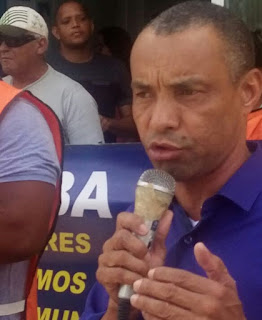 GONGOGI: ASSISTA AO VÍDEO: Prefeito diz "QUE NÃO É A CASA DA MOEDA" e mantém funcionários sem salários