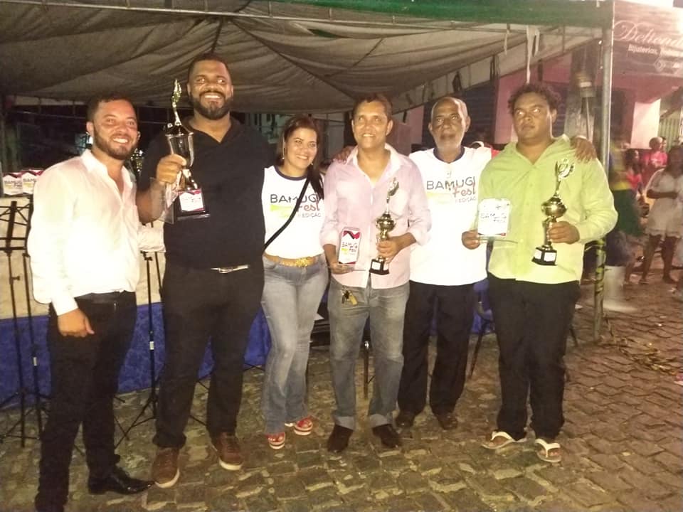 A BAMUGI reuniu varias fanfarras da regiao (Foto: Divulgação)