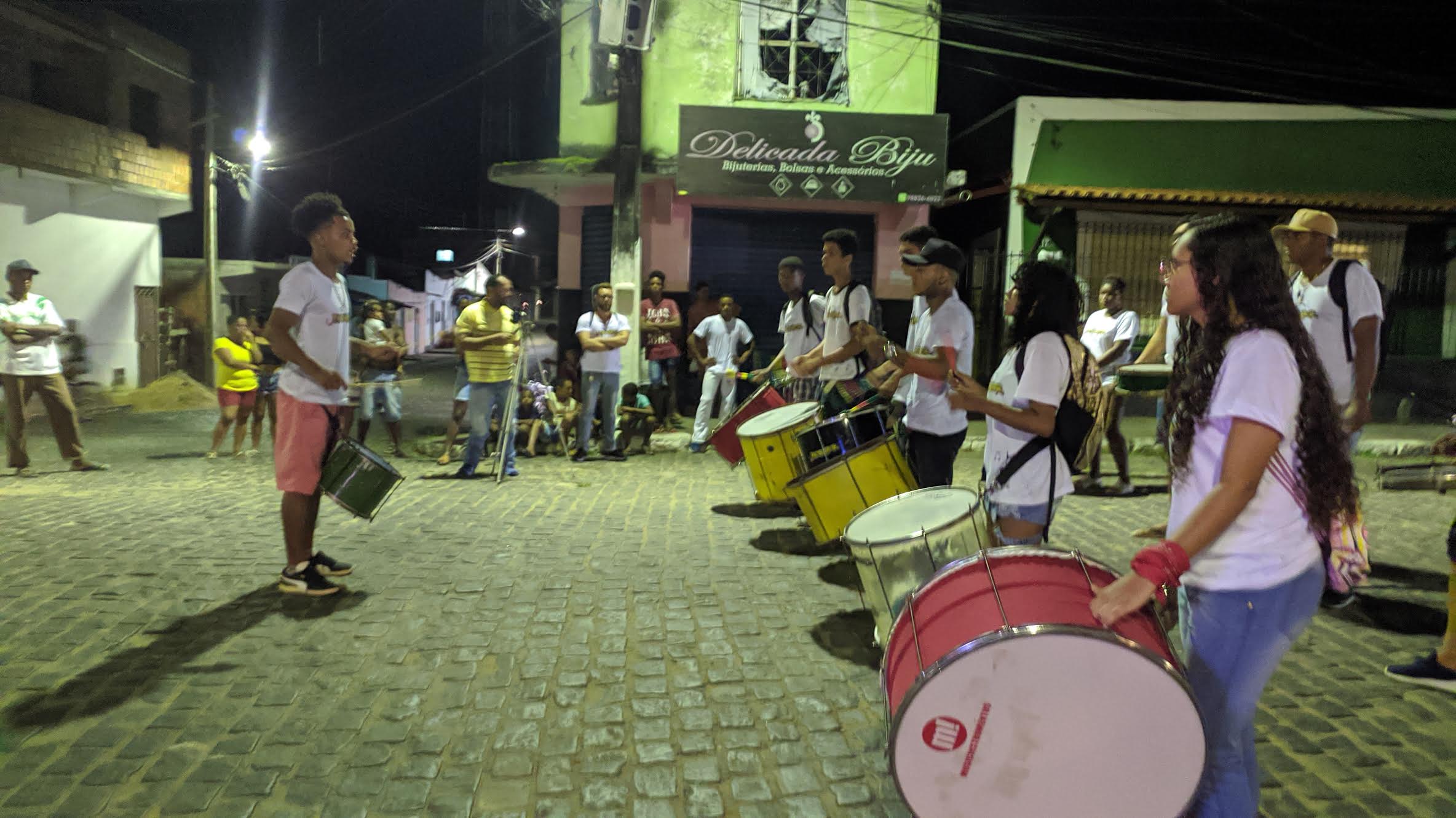 GONGOGI: Ubatambor impulsiona o evento “Além dos Olhos Negros” e revigora o Coletivo Movimento Jovem