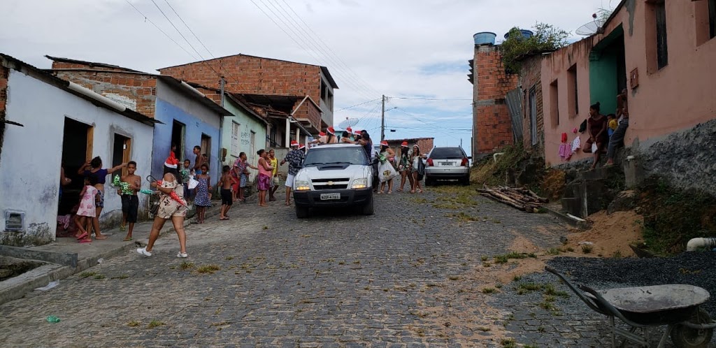 GONGOGI: Lição de solidariedade por família gongogiense emociona população na magia do natal
