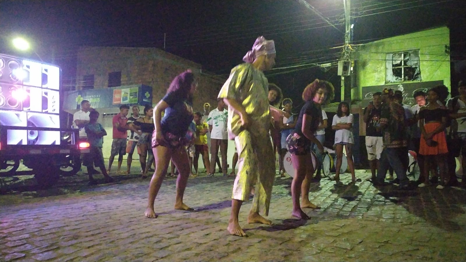 GONGOGI: Ubatambor impulsiona o evento “Além dos Olhos Negros” e revigora o Coletivo Movimento Jovem