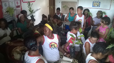 IBIRAPITANGA: Camponesas do CETA comemoram o dia da mulher
