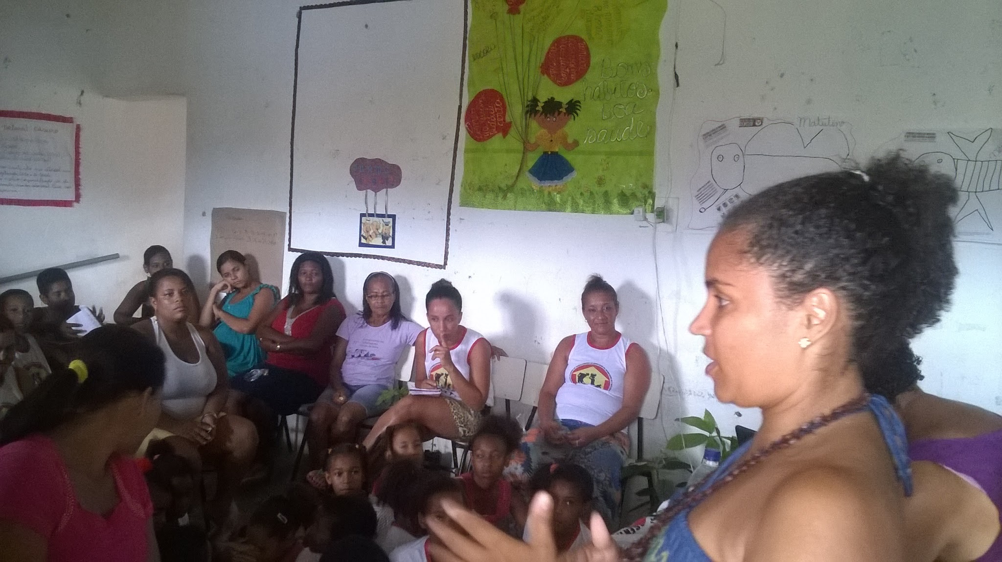 IBIRAPITANGA: Camponesas do CETA comemoram o dia da mulher