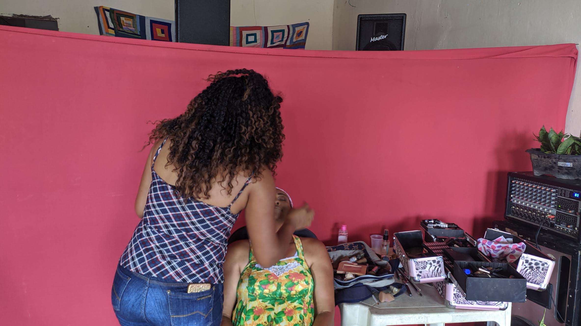 GONGOGI: Ubatambor impulsiona o evento “Além dos Olhos Negros” e revigora o Coletivo Movimento Jovem