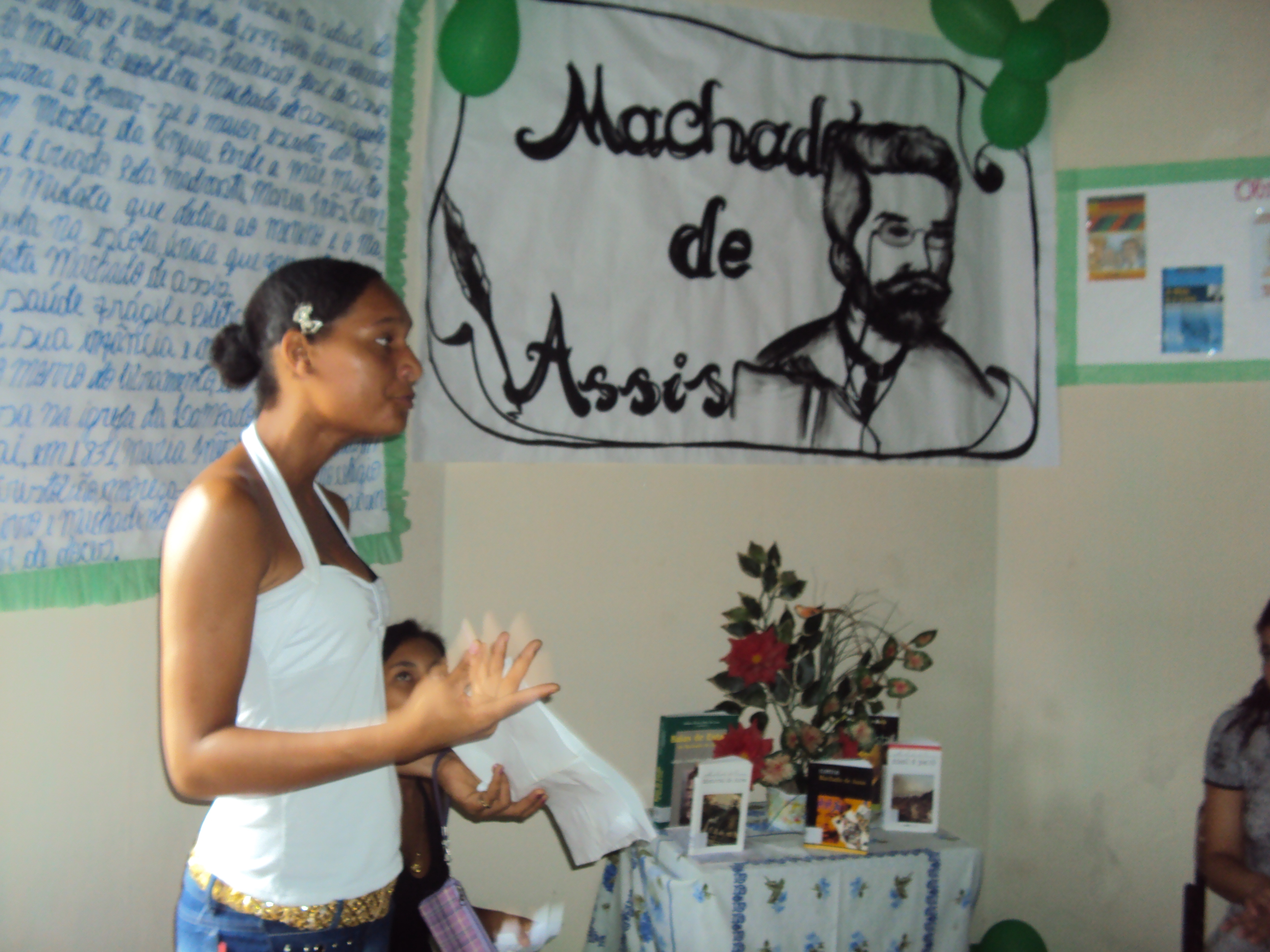 EXPOSIÇÃO LITERÁRIA É REALIZADA POR ALUNOS DO CEJAP NO PONTO DE CULTURA E DE LEITURA ACAPEB