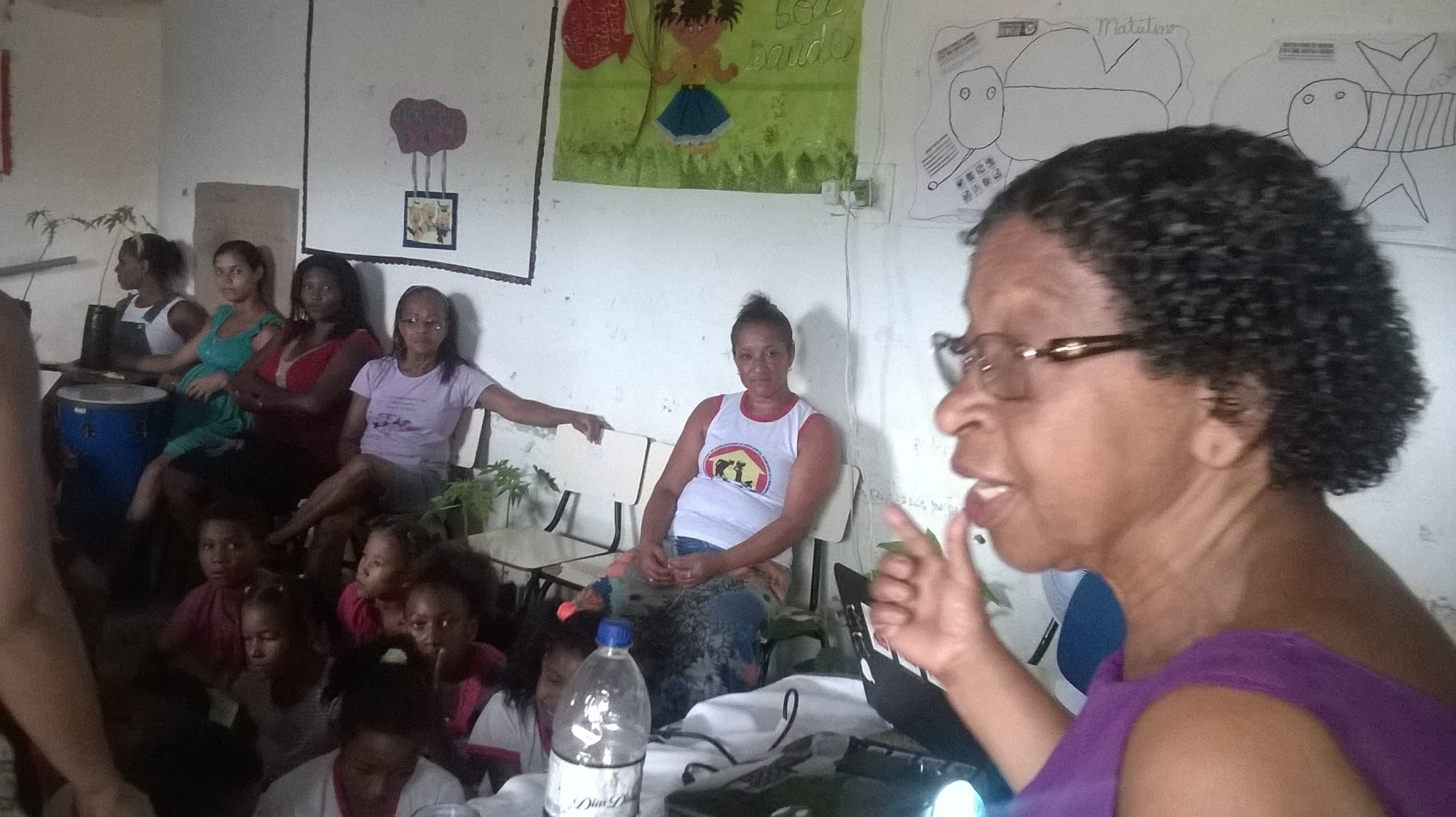IBIRAPITANGA: Camponesas do CETA comemoram o dia da mulher